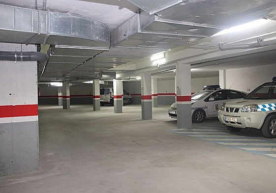 Garaje del edificio de Niñas Huérfanas.