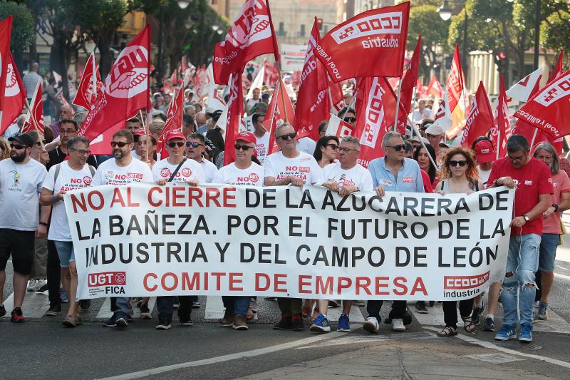 Protesta contra el cierre de la planta de Azucarera en La Bañeza, el pasado 14 de junio.
