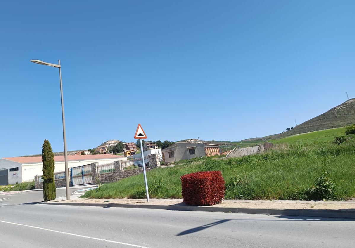 Terrenos donde se construirá el Mercadona.