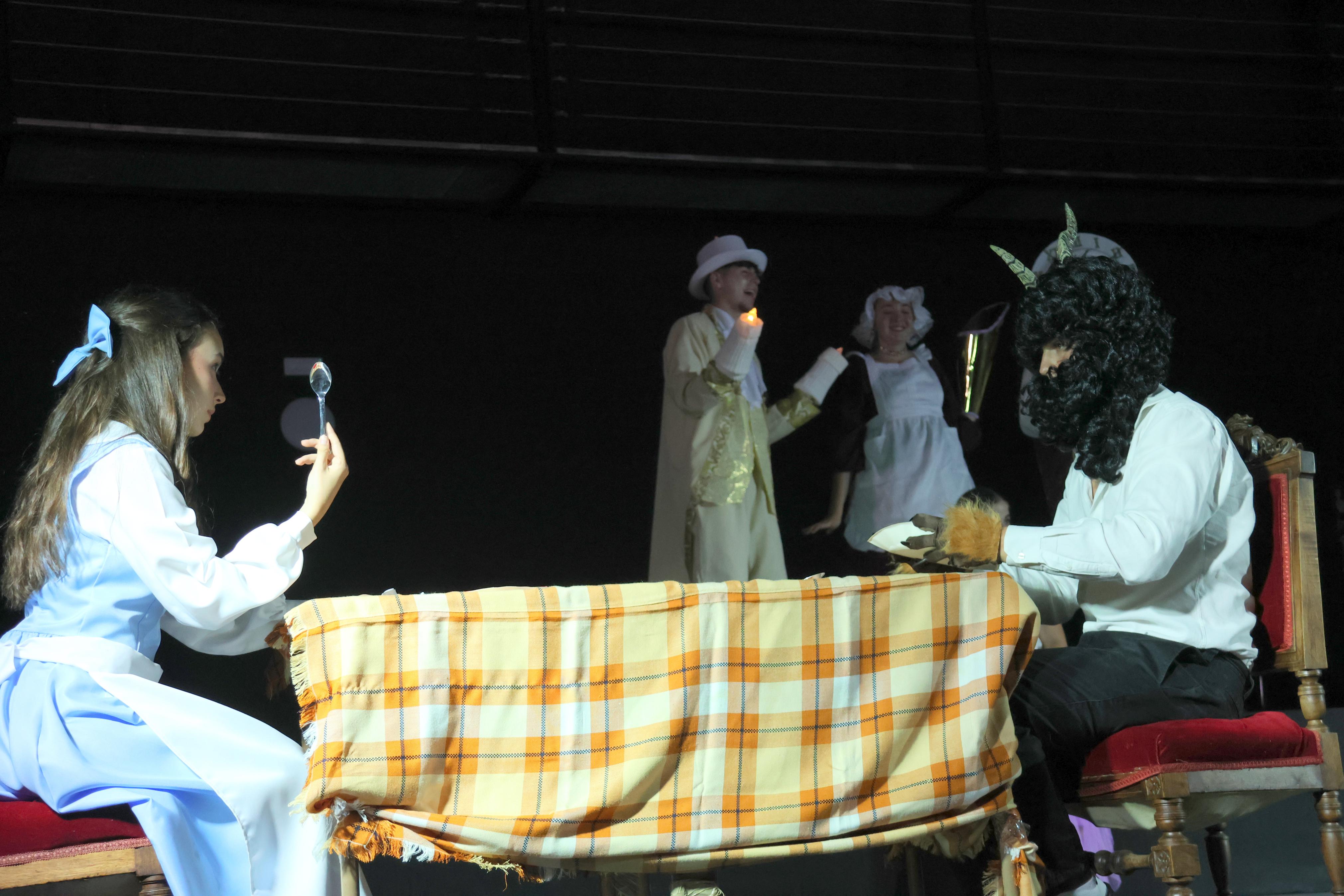 Musical 'La Bella y la Bestia' en Baltanás