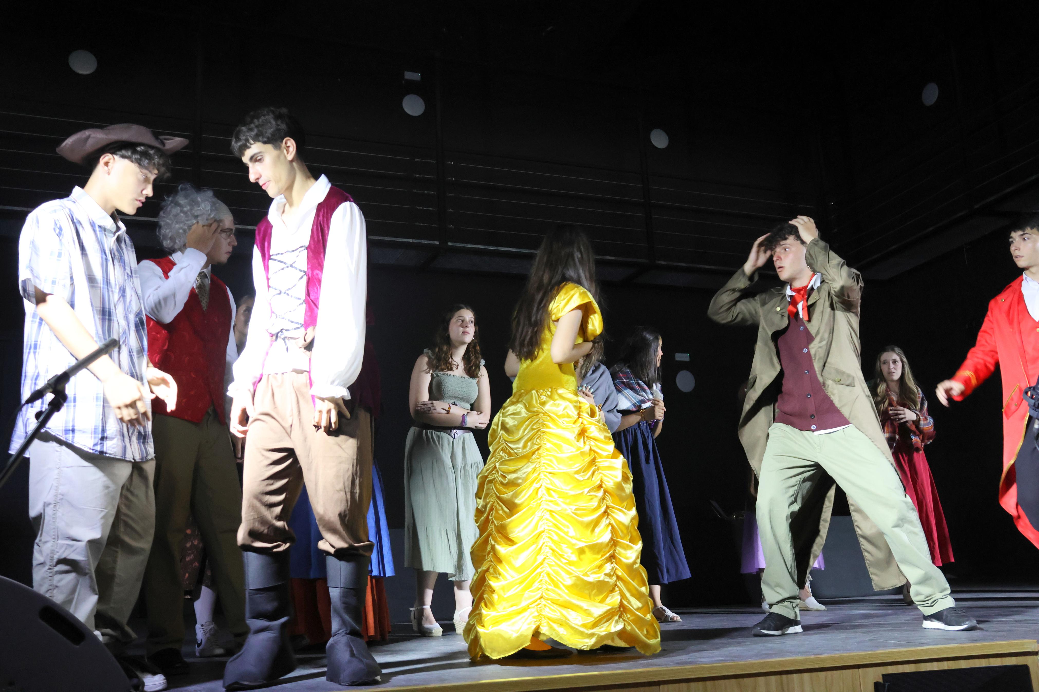 Musical 'La Bella y la Bestia' en Baltanás