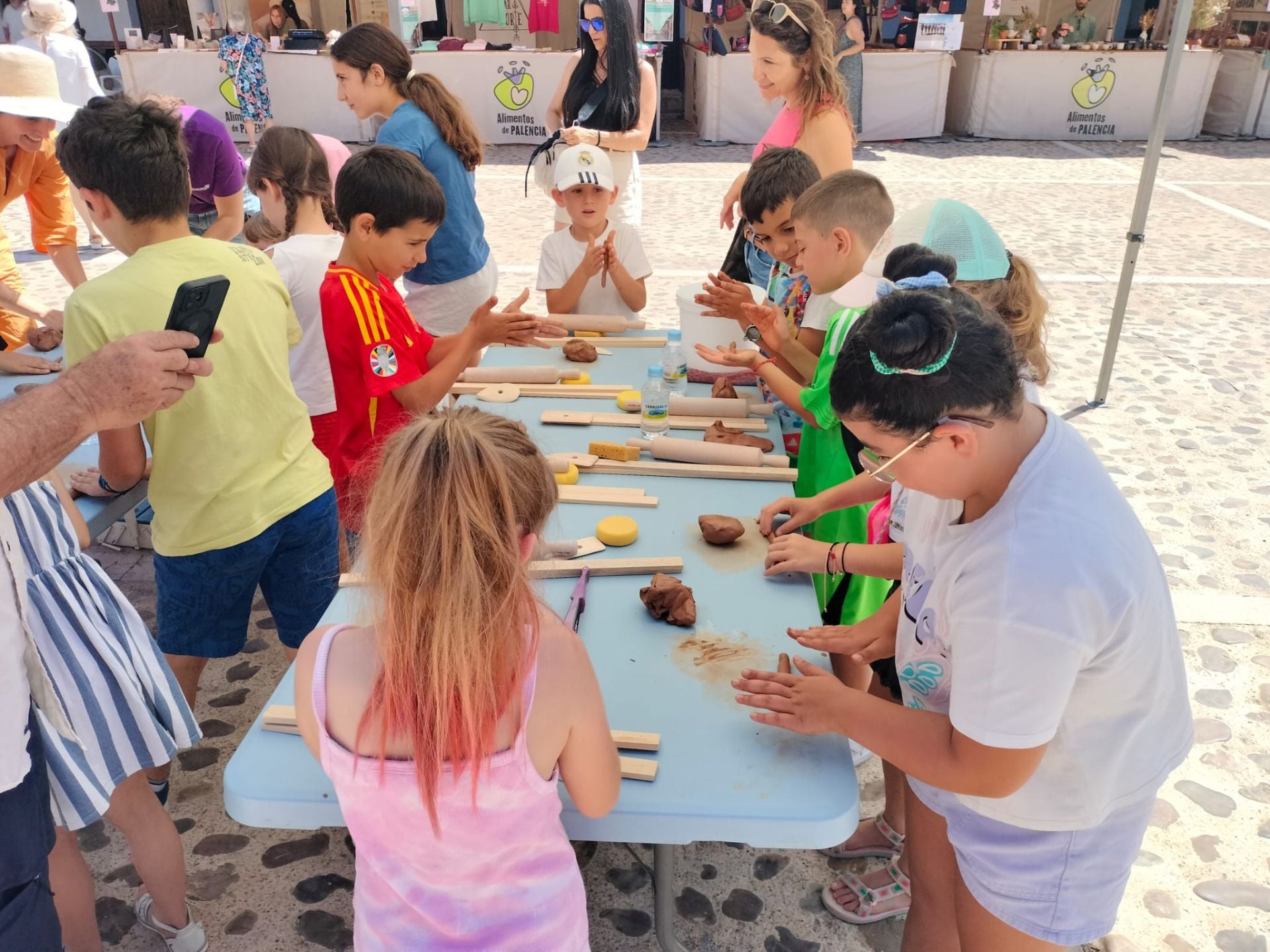 Palencia recibe a la Caravana Cultural de las Mujeres Rurales