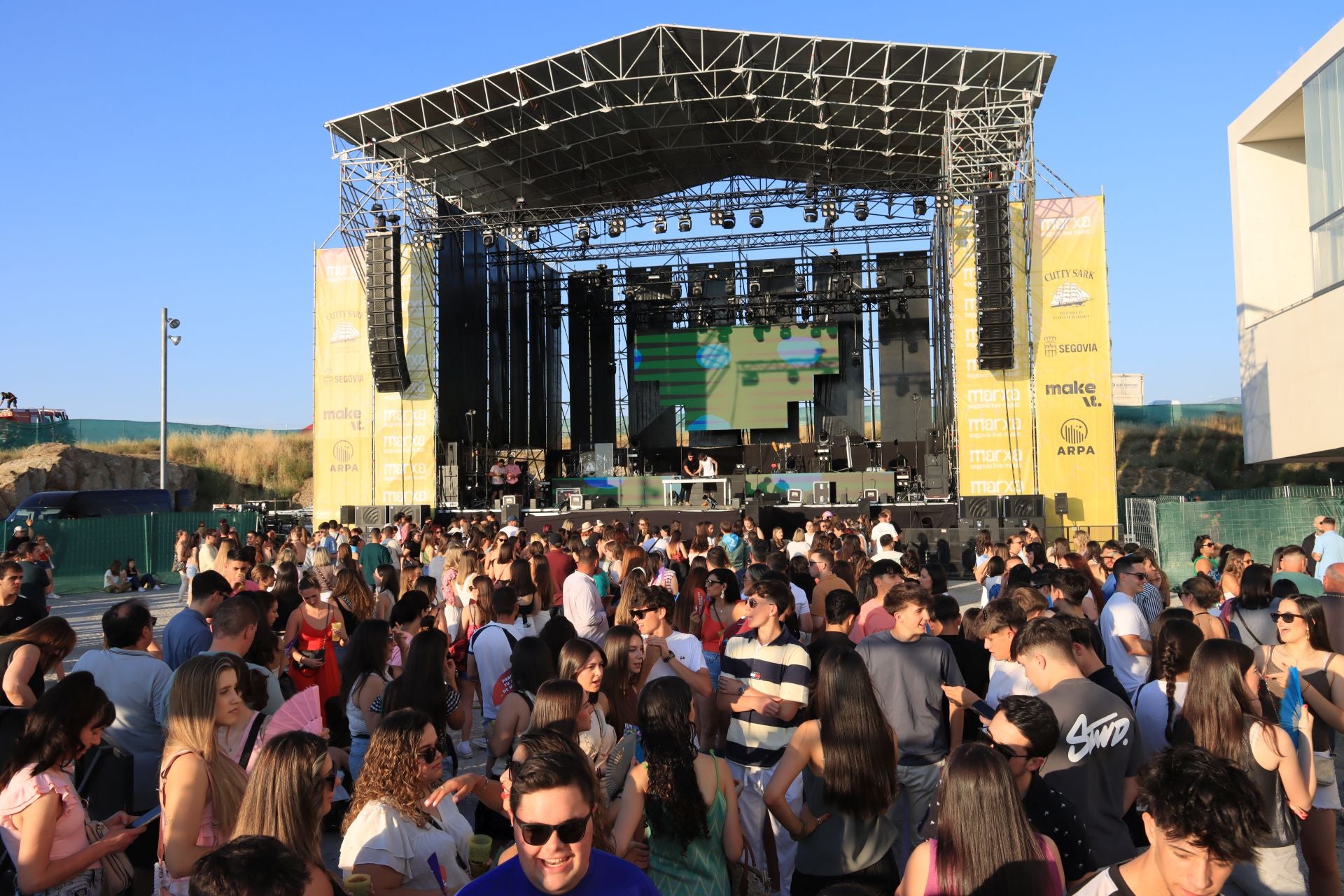 Fotos del concierto de Andy y Lucas y la fiesta Bresh en Segovia