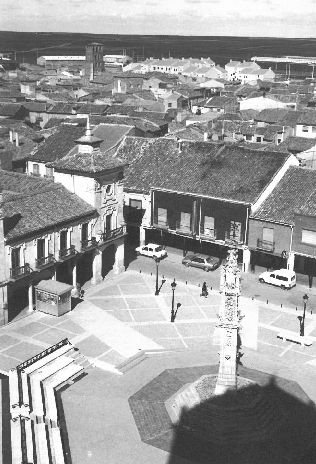 Vista aérea de la Plaza Mayor en noviembre de 1990.