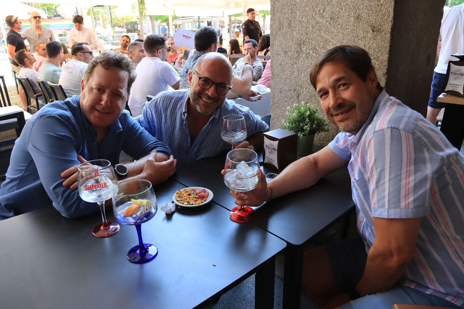 Fotos del tardeo de fiestas del sábado en Segovia