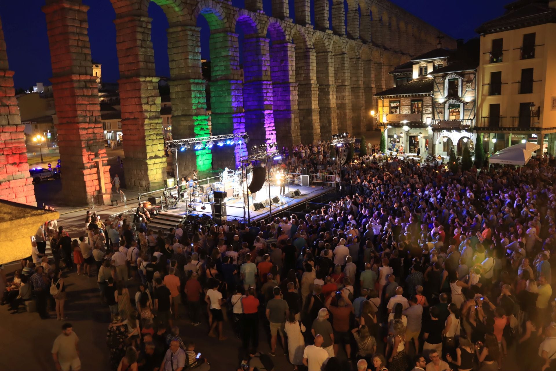 Fotos del concierto tributo a Los Beatles en Segovia
