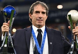 Guillermo Almada.