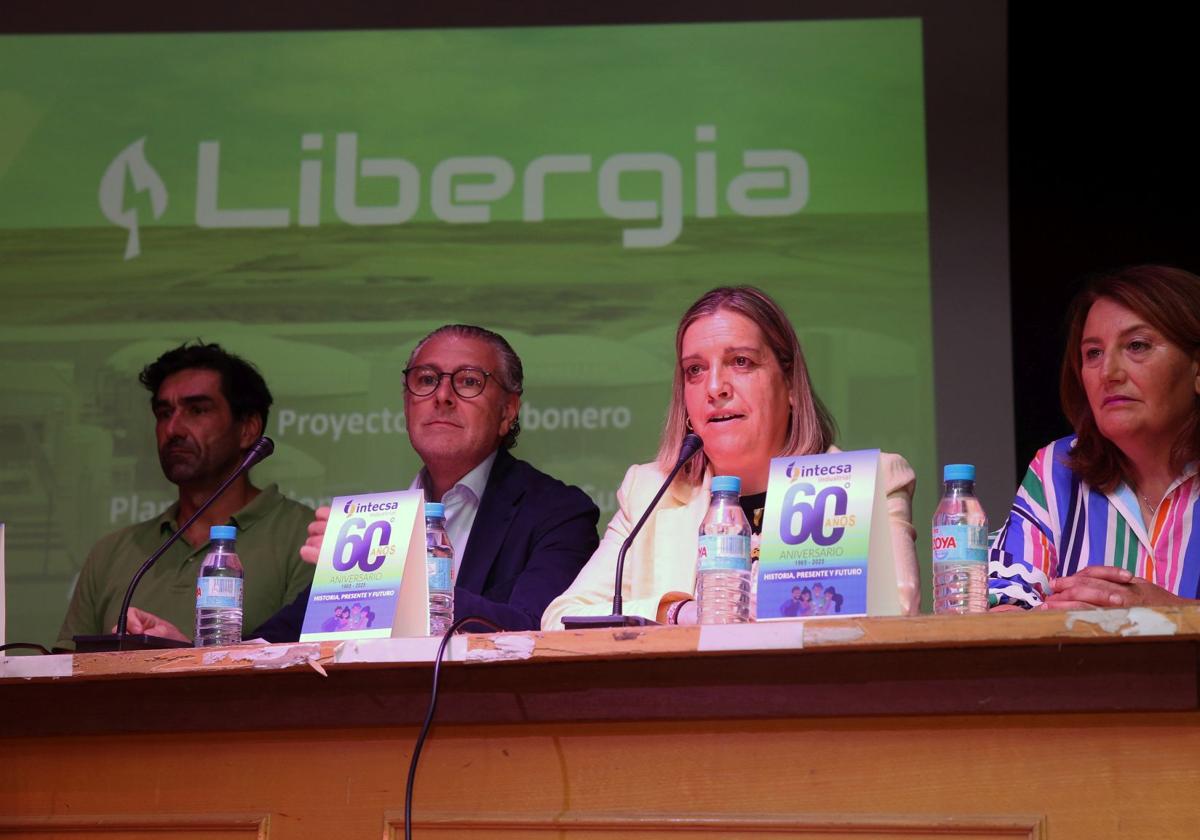 Fotos de la presentación de la futura planta de biogás de Carbonero el Mayor