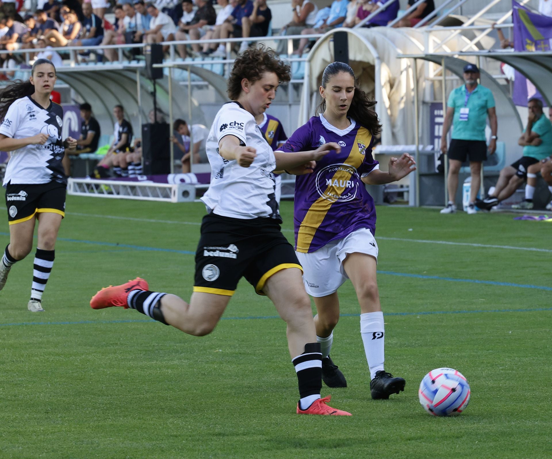 Palencia ha vivido la fiesta del fútbol femenino base
