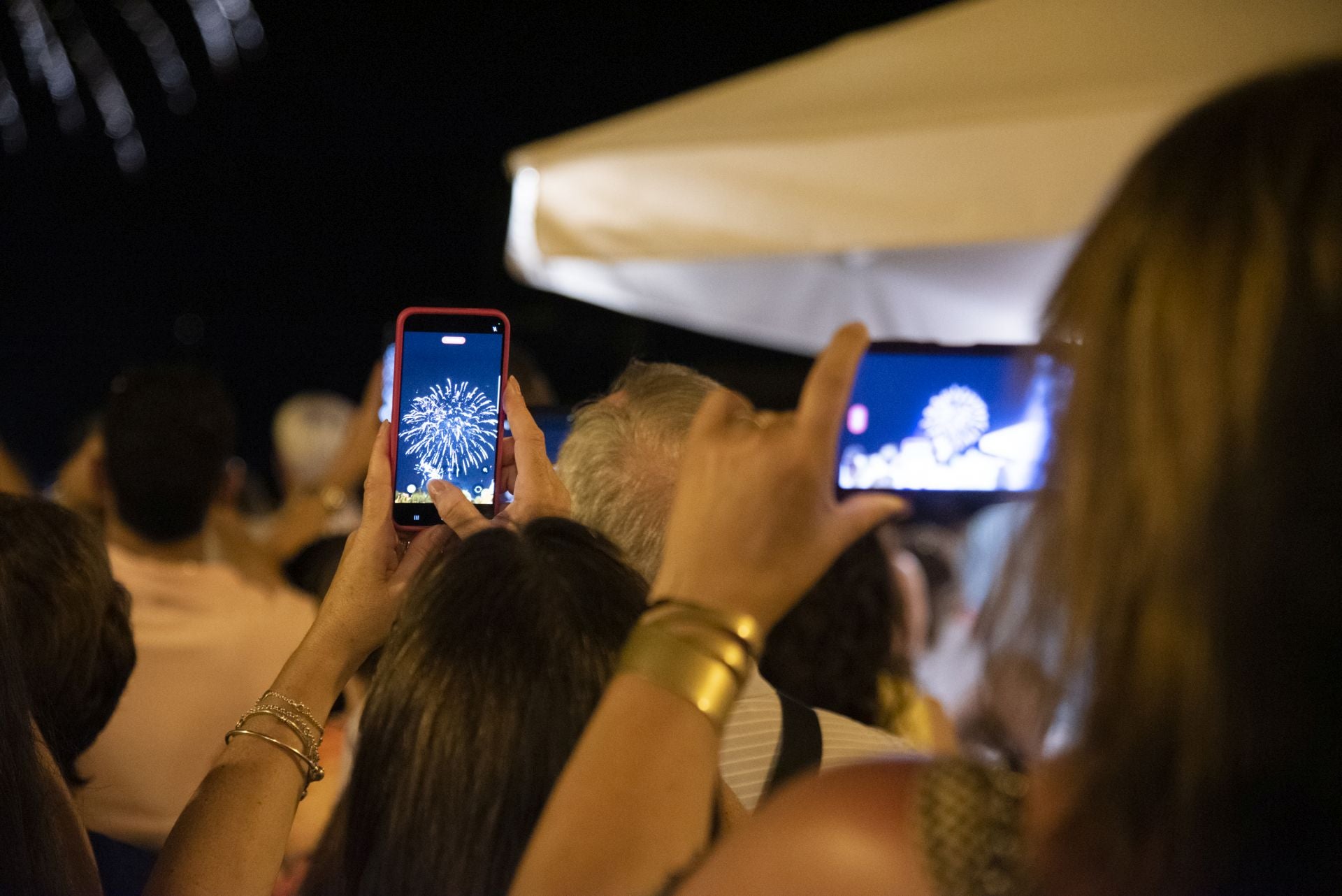 Fotos del espectáculo de fuegos artificiales en Segovia