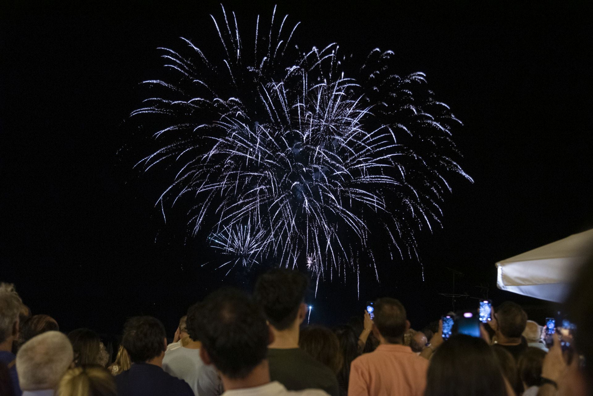 Fotos del espectáculo de fuegos artificiales en Segovia