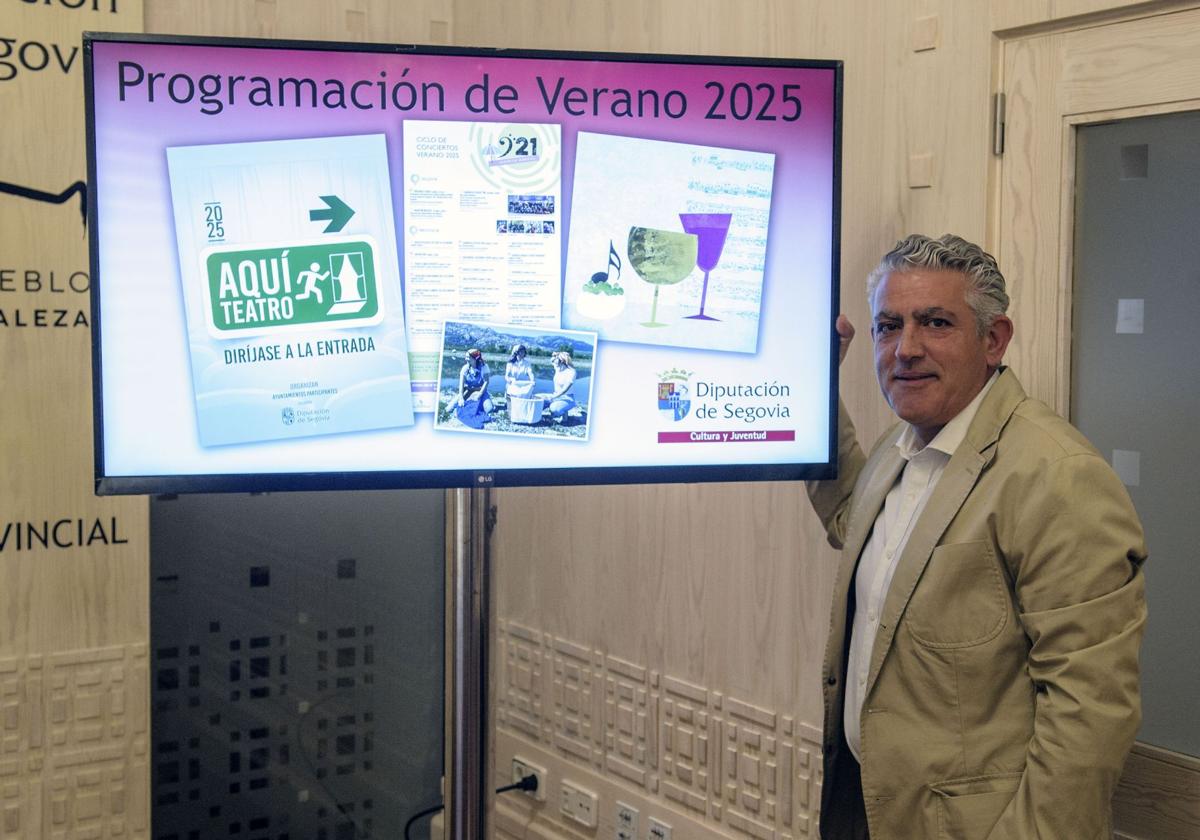 José María Bravo, durante la presentación de la programación.