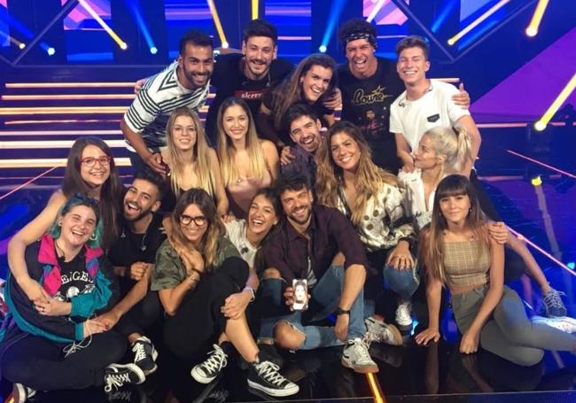 Roi Méndez con el resto de concursantes de Operación Triunfo 2017