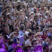 Público en una edición anterior del Festival Huercasa Country.