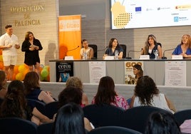 Los estudiantes gitanos celebran sus logros académicos en el Centro Cultural Provincial
