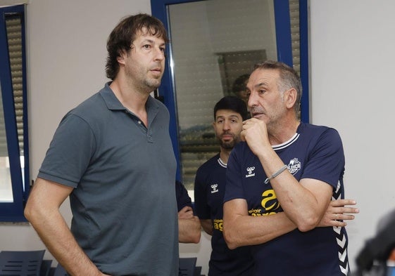 Urko Otegui y Luis Guil en el acto de despedida de la pasada campaña.
