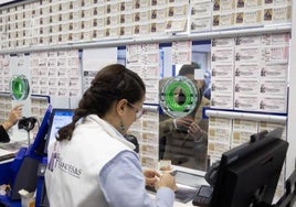 Despacho de loterías de Valladolid en una imagen de archivo.