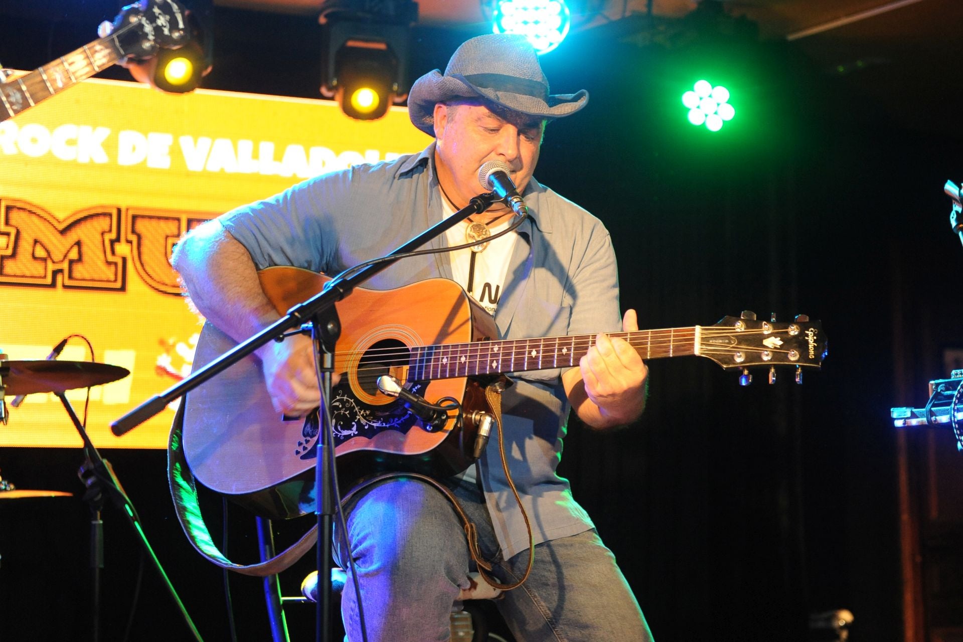The Bluegrass Factory, en el concurso Summer is music.