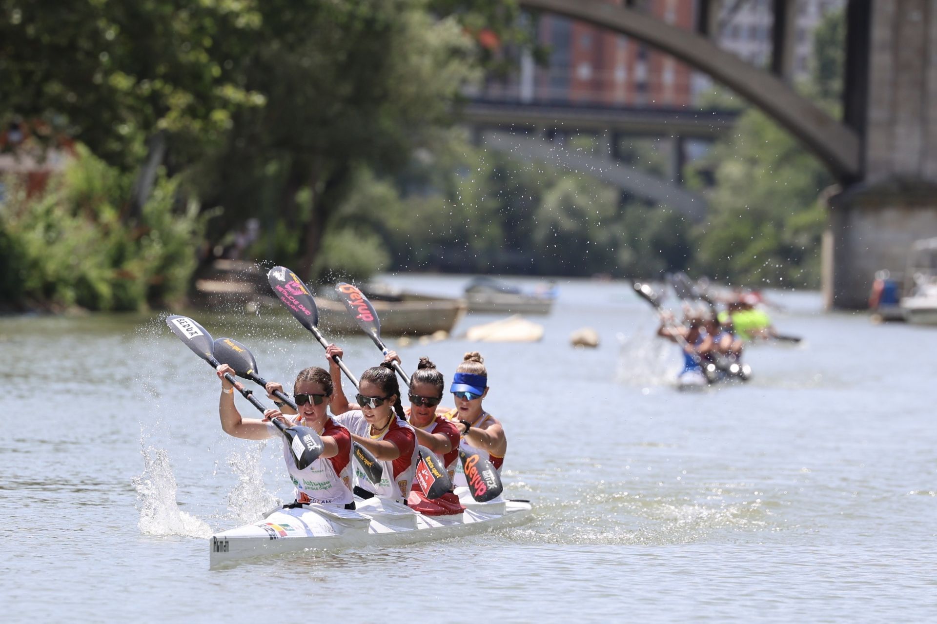 Las imágenes de la Regata Internacional K4 celebrada en aguas del Pisuerga