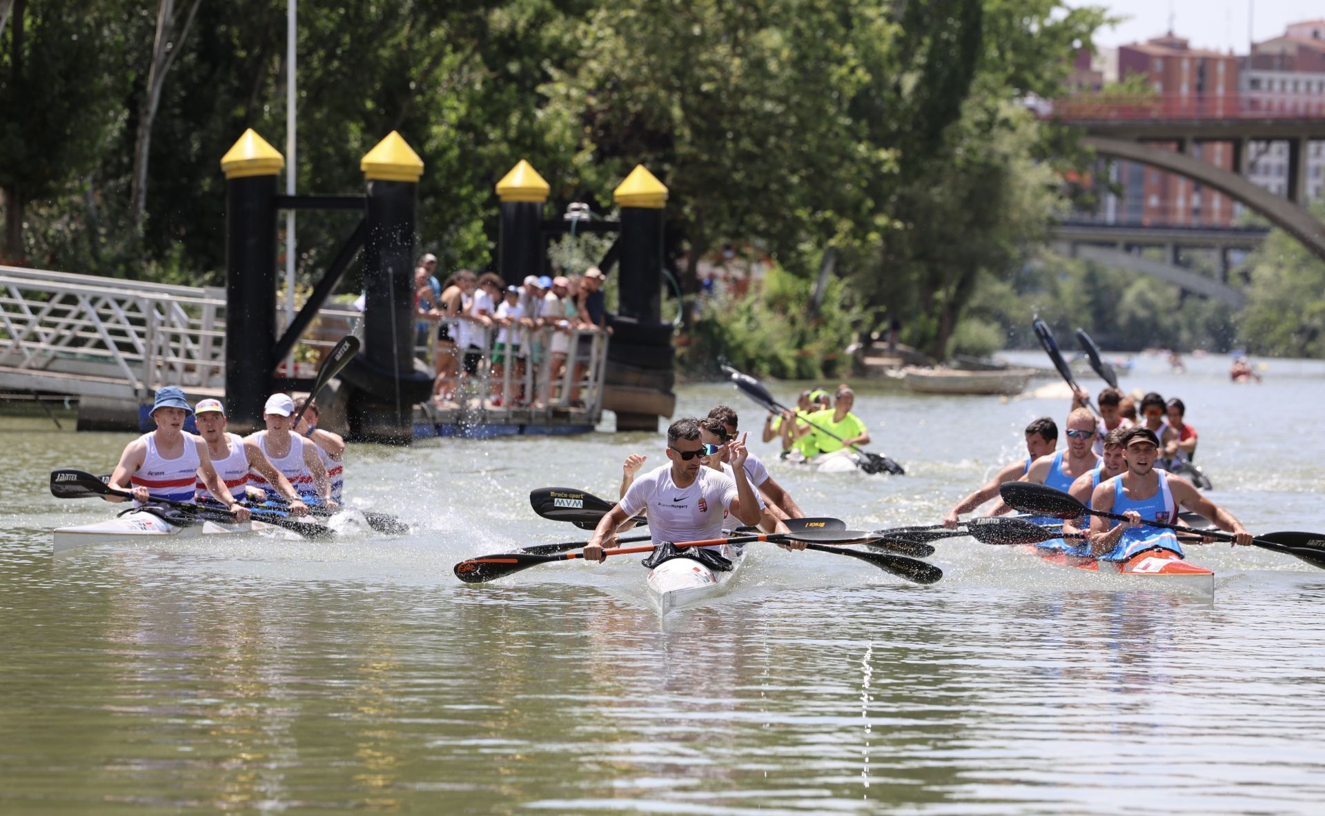 Las imágenes de la Regata Internacional K4 celebrada en aguas del Pisuerga