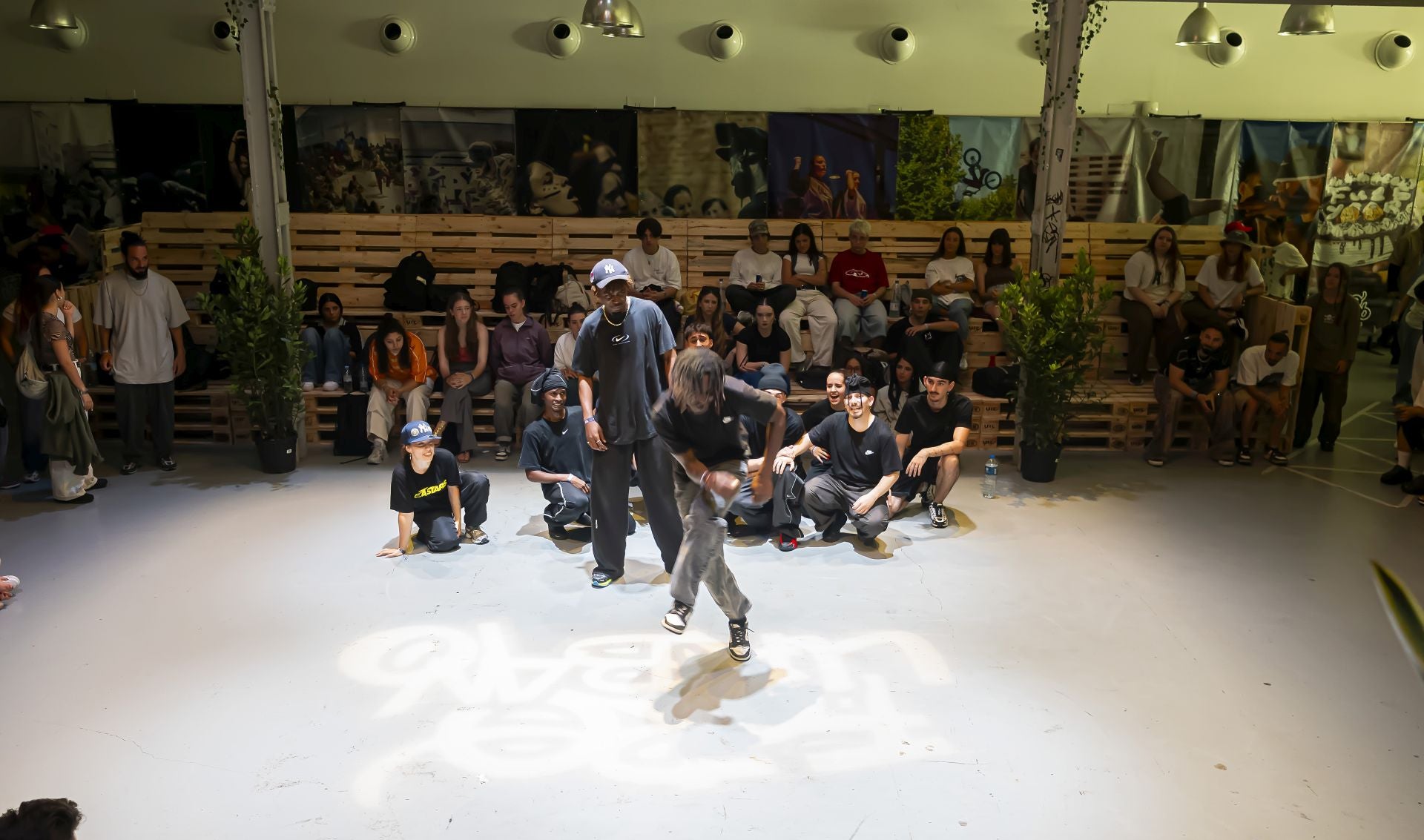 Seiscientos bailarines lo dan todo en el Faro Urbano
