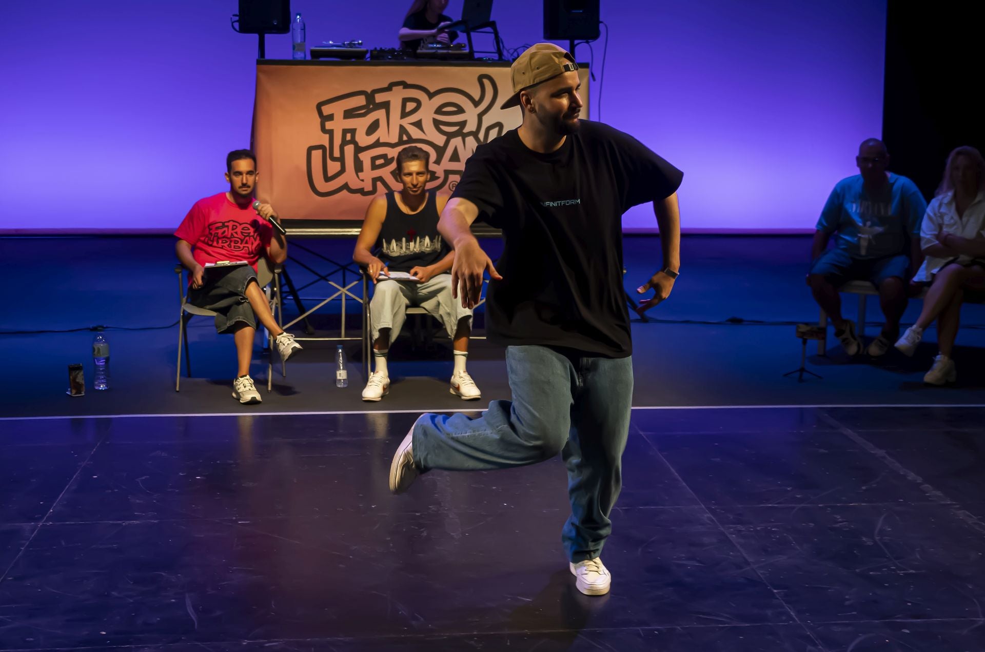Seiscientos bailarines lo dan todo en el Faro Urbano