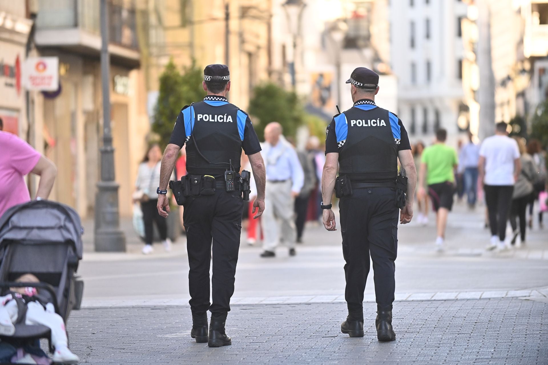 Diecisiete policías locales de Valladolid prestarán servicio en las fiestas de La Cistérniga y Simancas