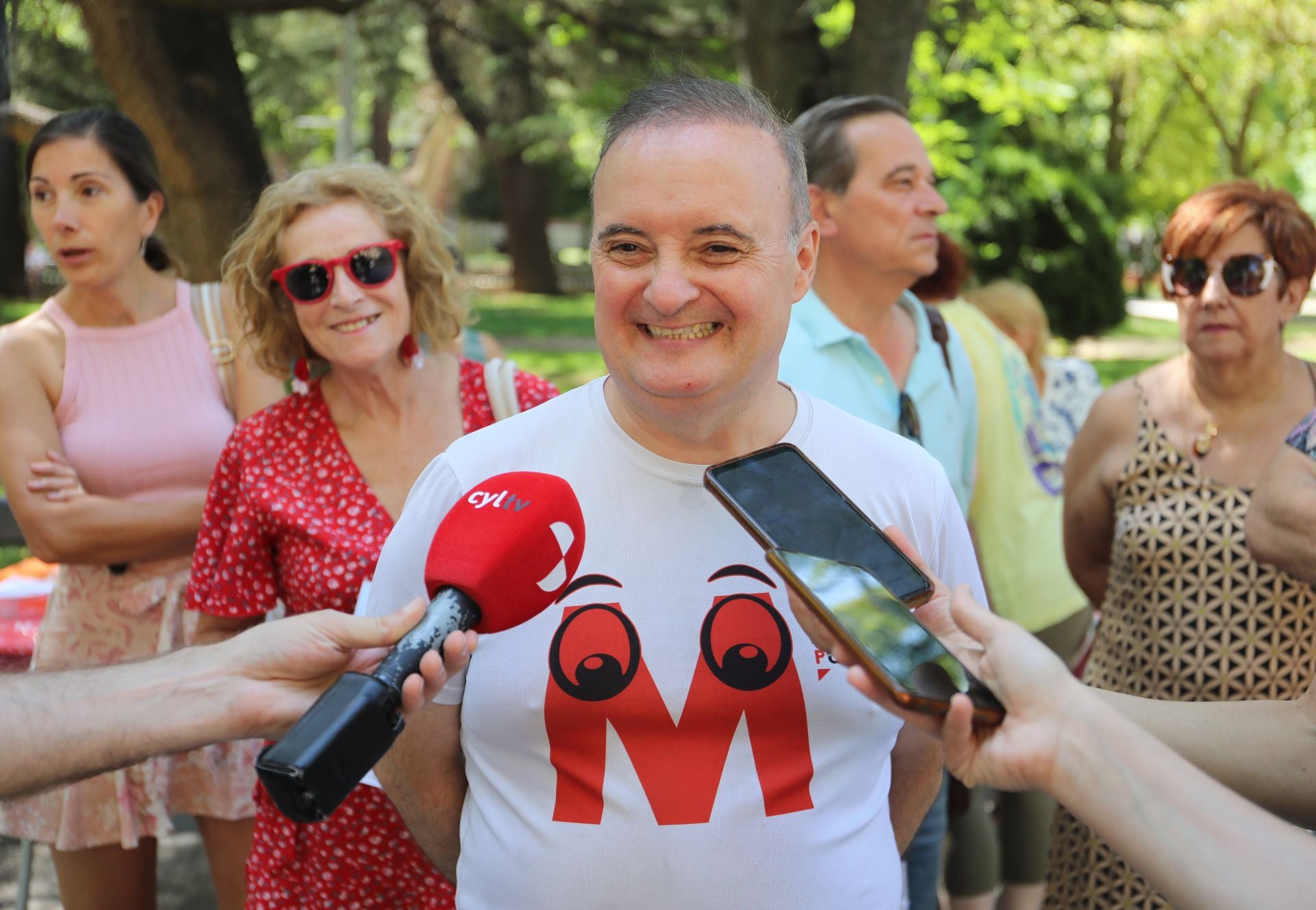 La esclerosis múltiple se muestra en el parque del Salón