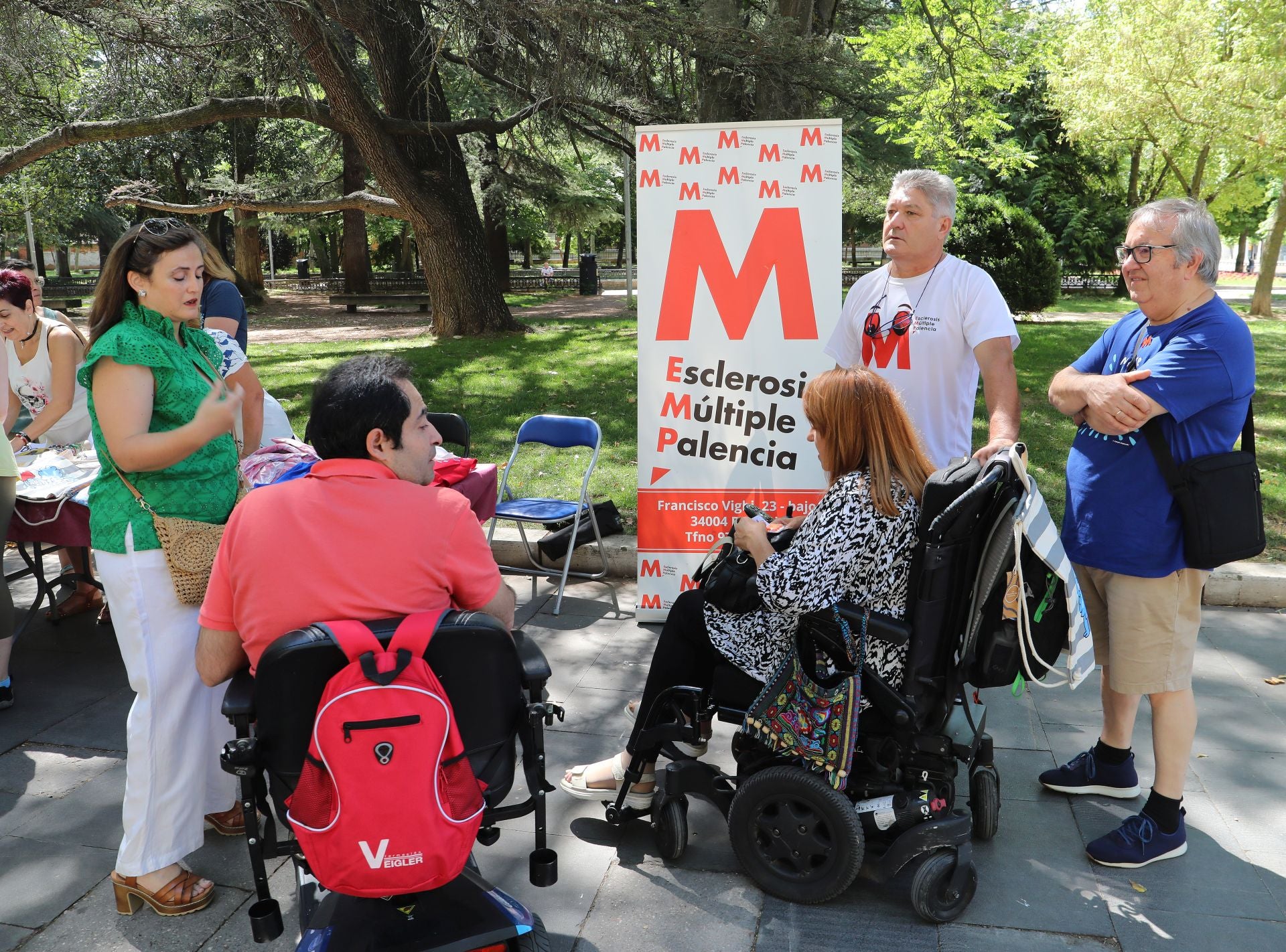 La esclerosis múltiple se muestra en el parque del Salón
