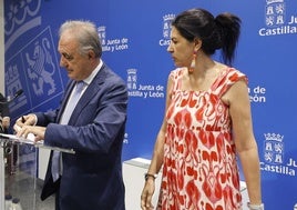 José Antonio Rubio Mielgo y la secretaria de la Delegación de la Junta, Silvia Aneas.