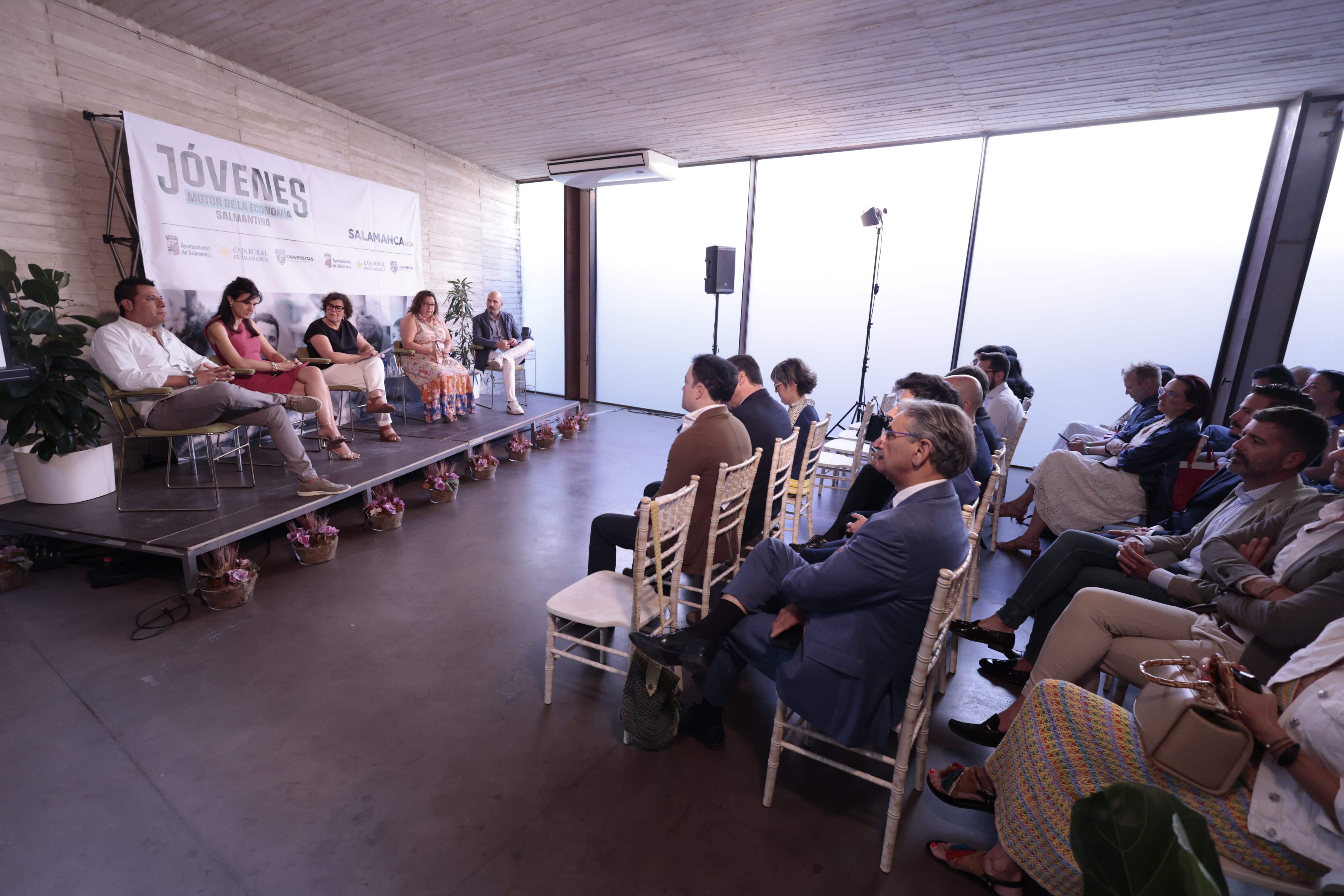En imágenes, el foro &#039;Jóvenes, motor de la economía salmantina&#039;, de Salamancahoy