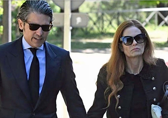 Olivia de Borbón junto a su marido Julián Porras-Figueroa.