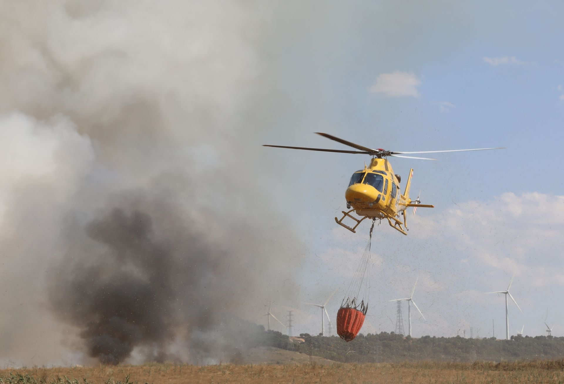 Así ha sido el incendio en las tierras agrícolas de Villalobón