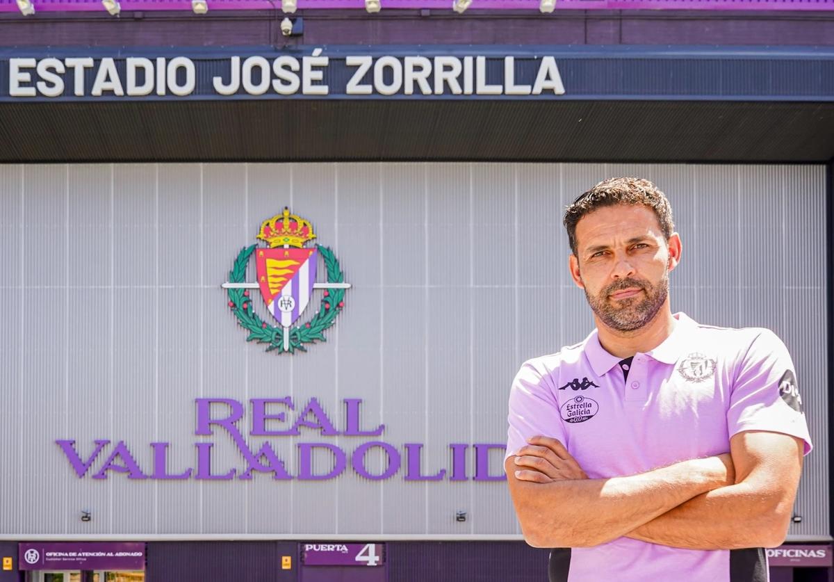 Javier Baraja posa este jueves junto al estadio José Zorrilla.