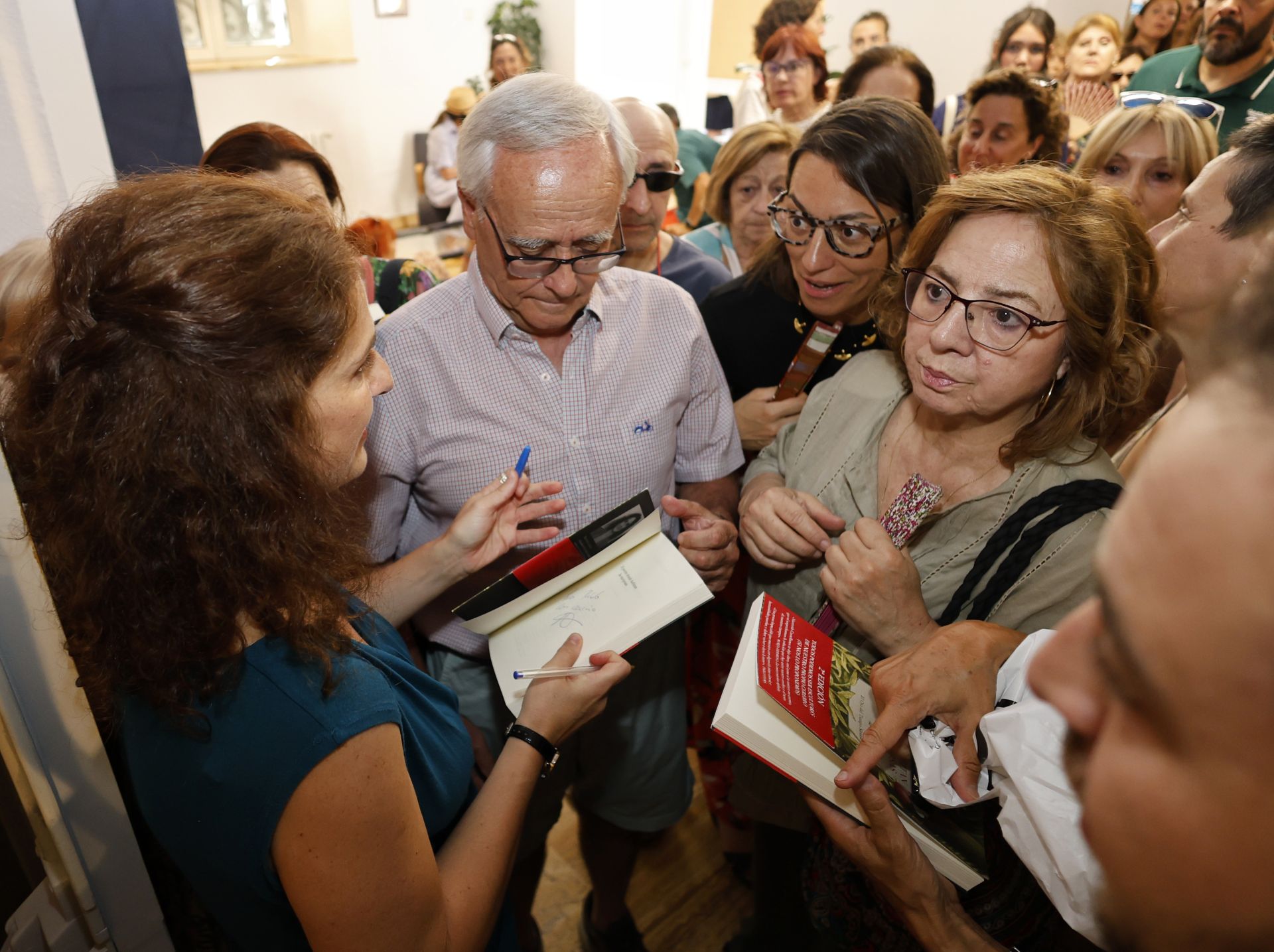 La neurocientífica Nazareth Castellanos abarrota el Centro Cultural de Palencia