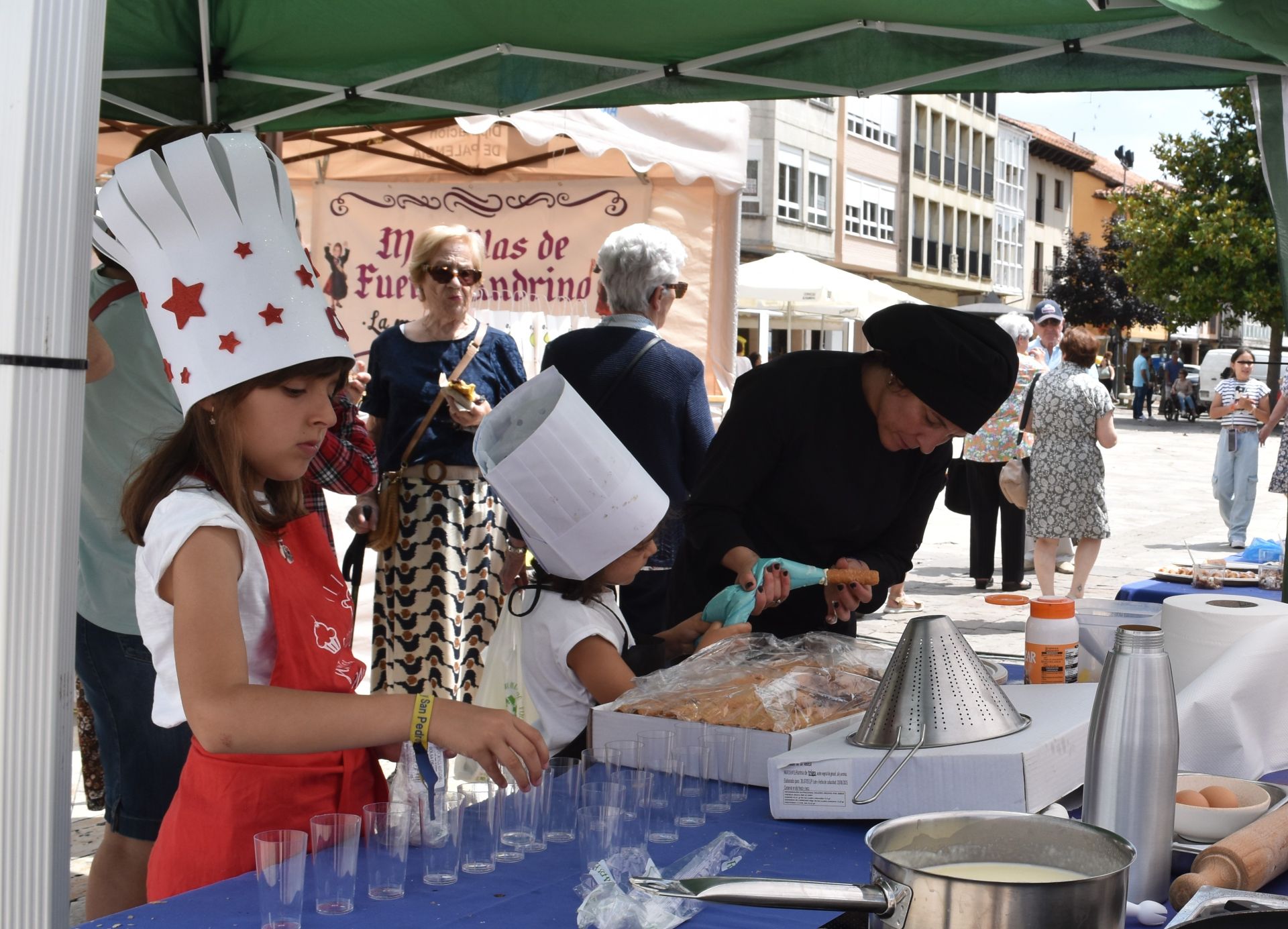 Aguilar funde la feria gastronómica con las sevillanas