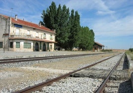 Una de las estaciones en la provincia de Segovia de la línea entre Madrid y Aranda de Duero.