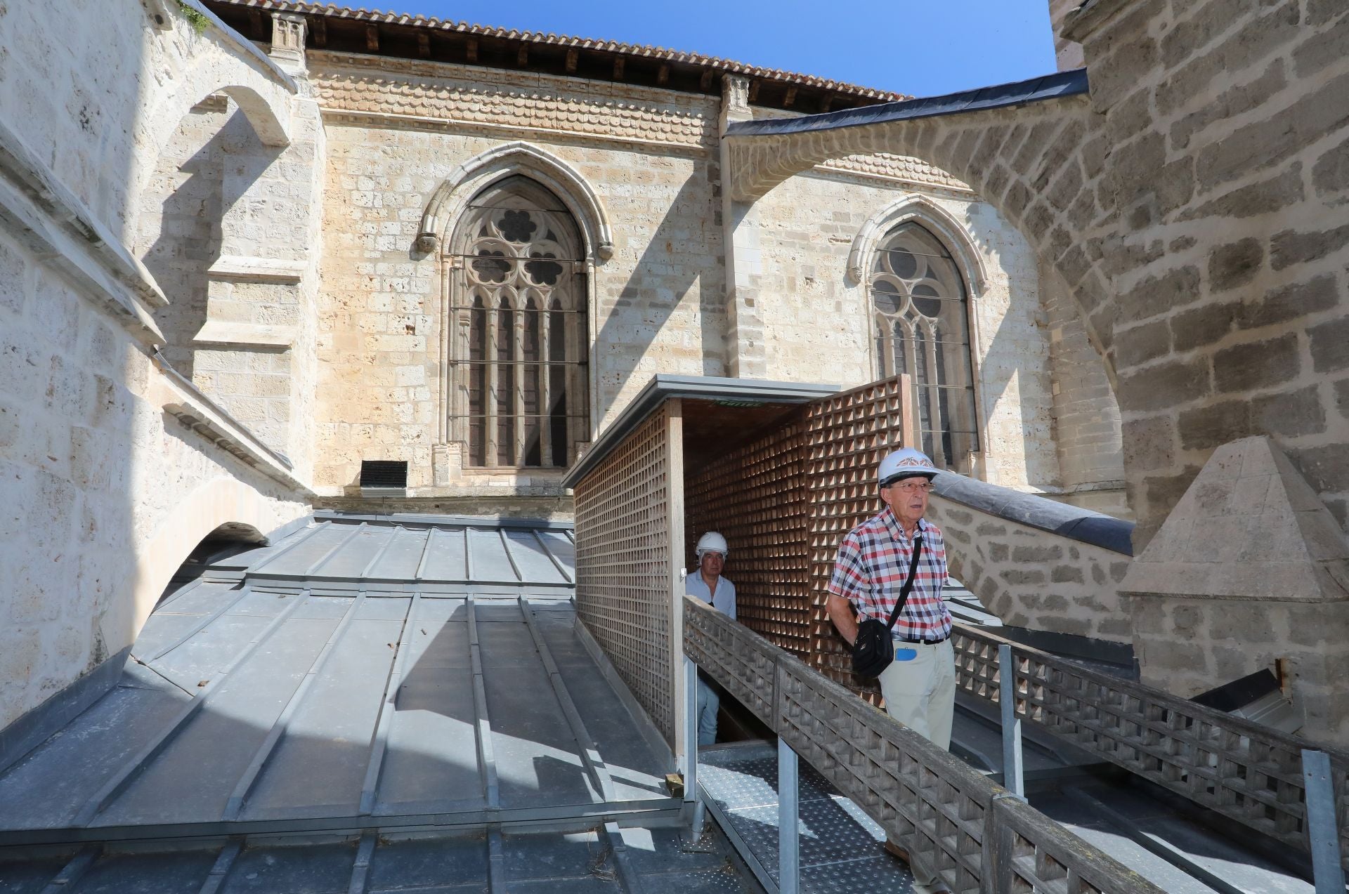 Un paseo por la girola de la Catedral de Palencia