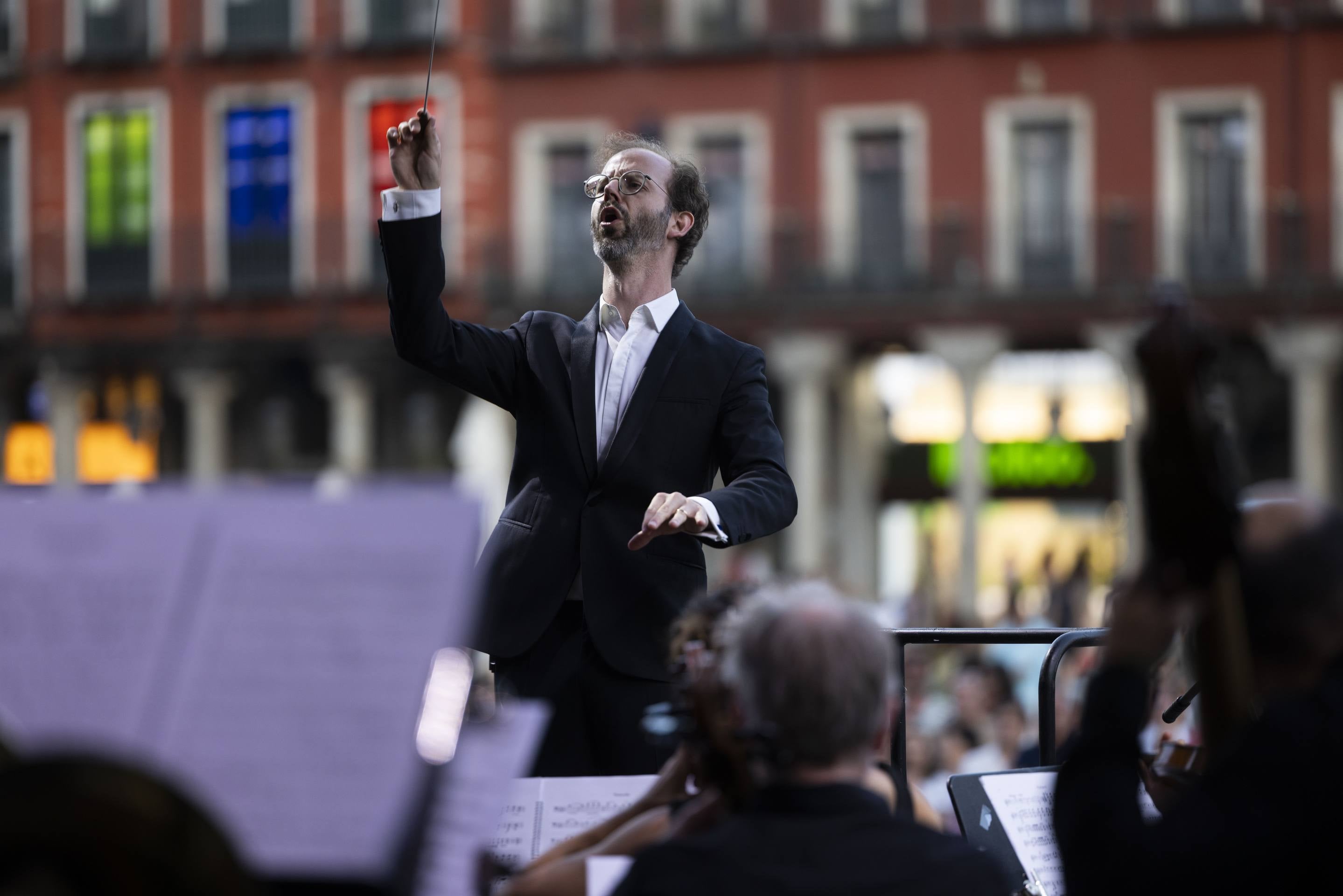 Las imágenes del concierto de la OSCyL en la Plaza Mayor de Valladolid