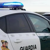 Dos coches de la Guardia Civil, en una imagen de archivo.