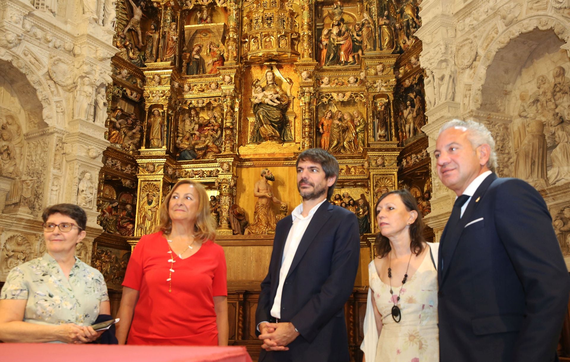 La visita del ministro Ernest Urtasun al Monasterio del Parral, en imágenes