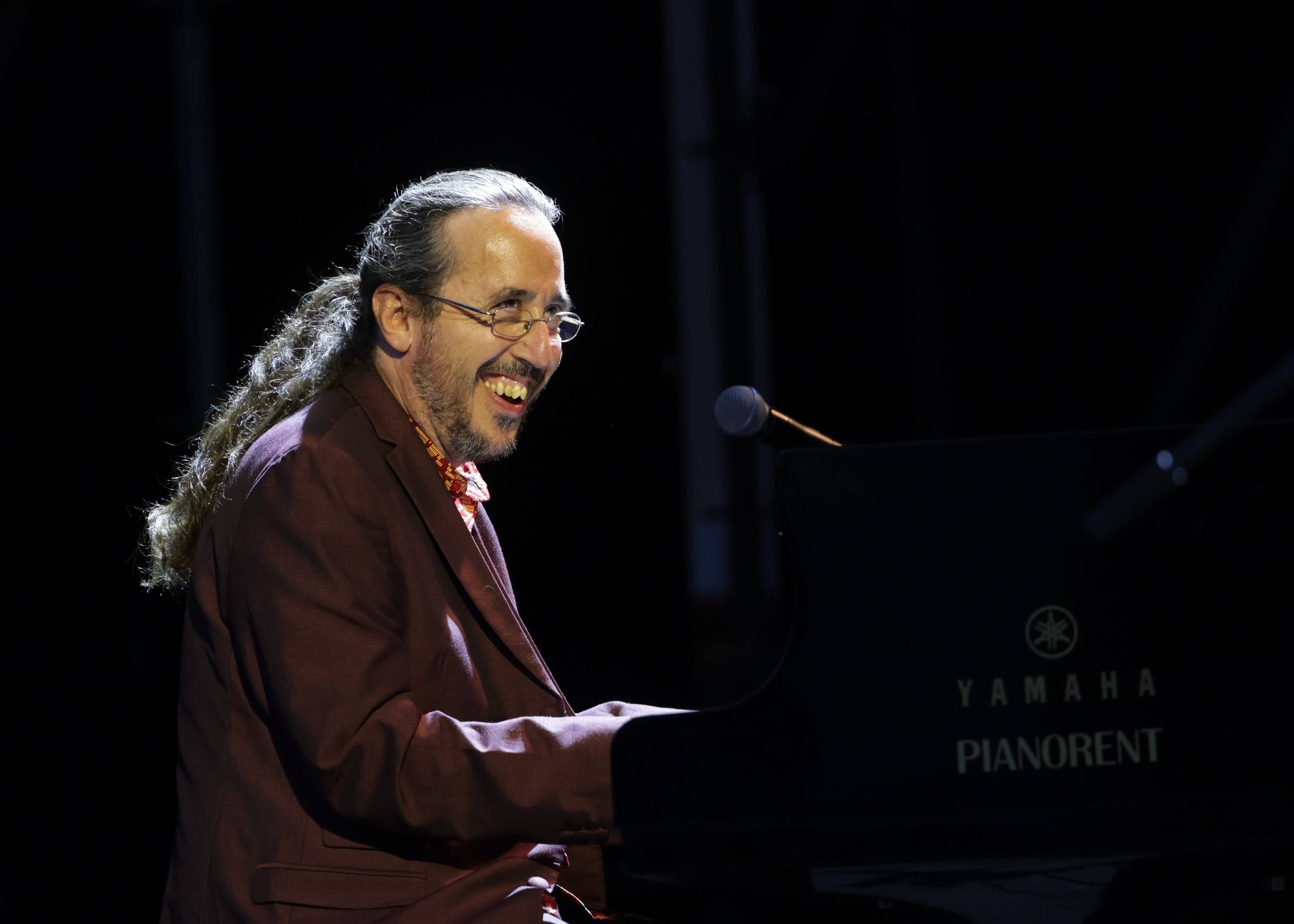 El concierto de «Blue Lou» Marini & Lluís Coloma Musical Troupe, en imágenes