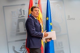 El consejero de Economía y Hacienda y portavoz, Carlos Fernández Carriedo.