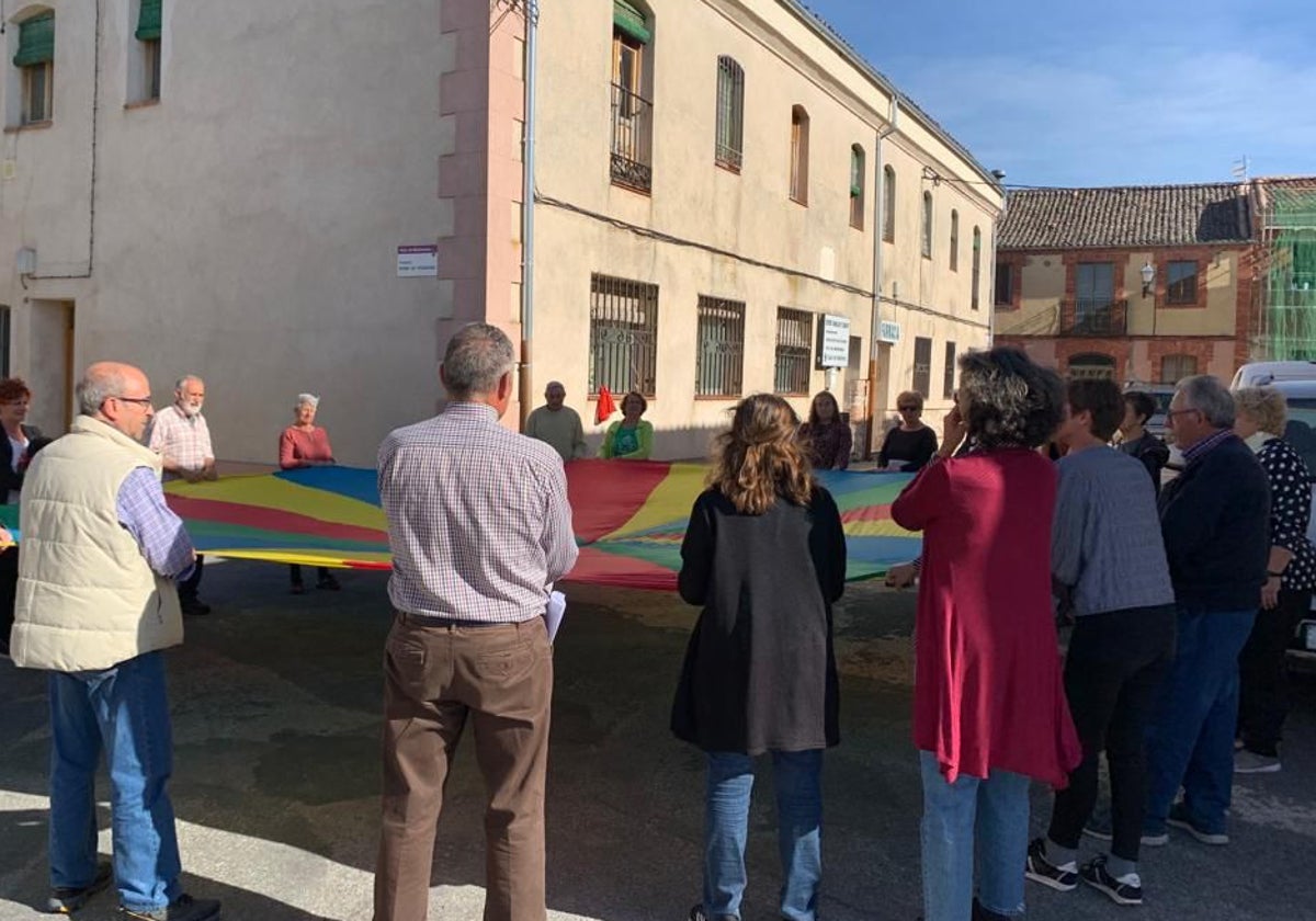 Participantes en una de las actividades del proyecto 'En mi pueblo'