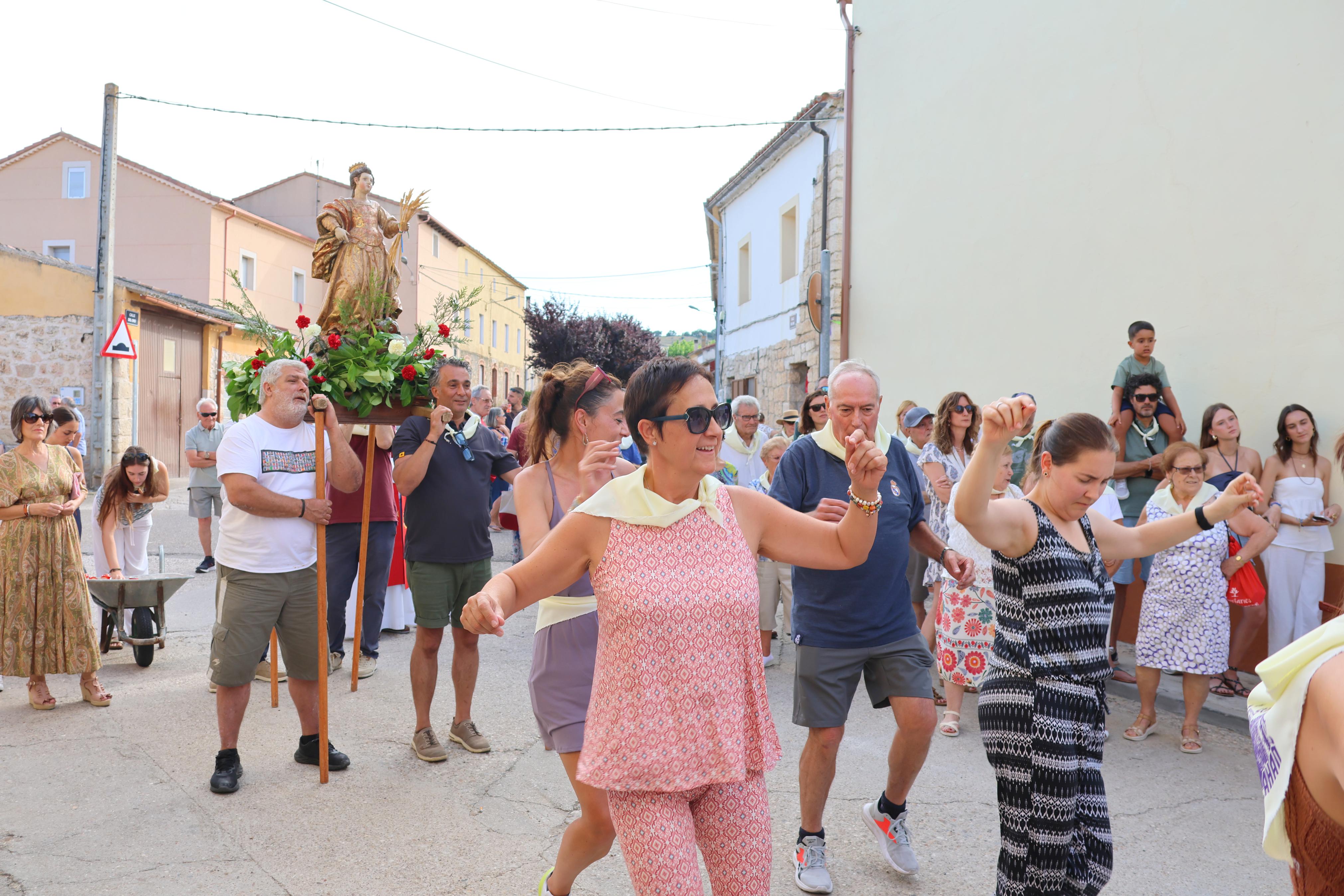 Villahán danza a Santa Marina