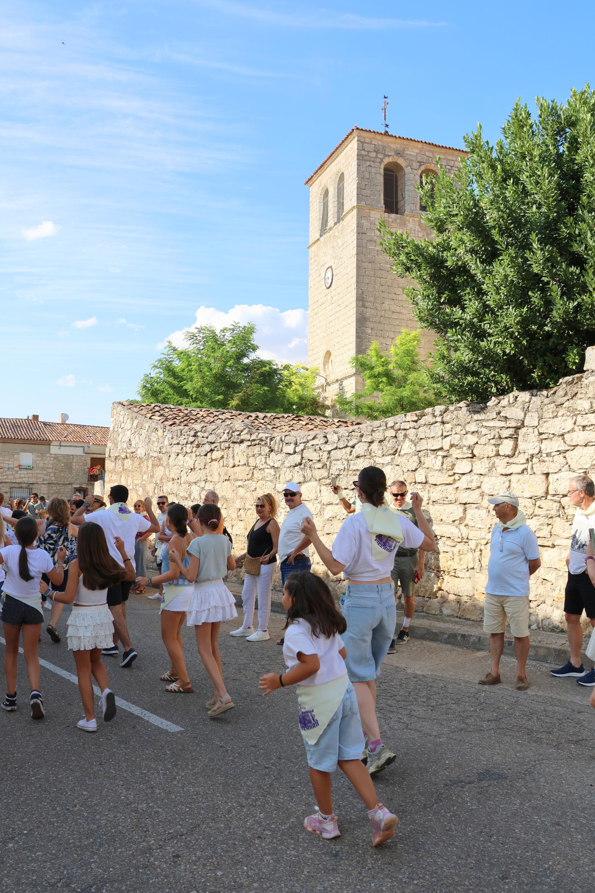 Villahán danza a Santa Marina