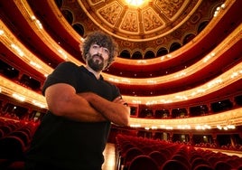 José María Esbec, en el patio de butacas del Teatro Calderón.