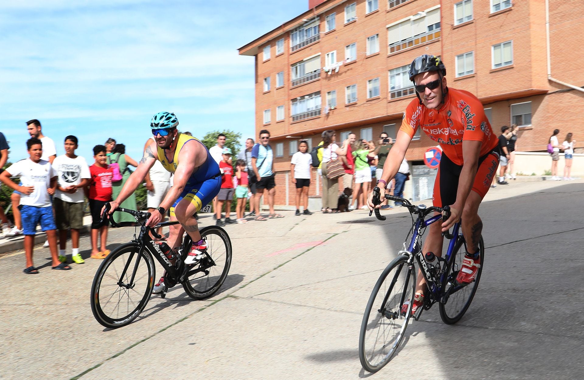 Dueñas, tercera parada del Triatlón Diputación de Palencia