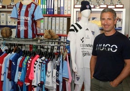 El presidente de la Gimnástica Segoviana, Agustín Cuenca, en la sede del club.