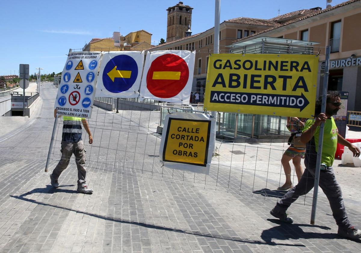Corte de Padre Claret para iniciar las obras de reparación de hundimientos.